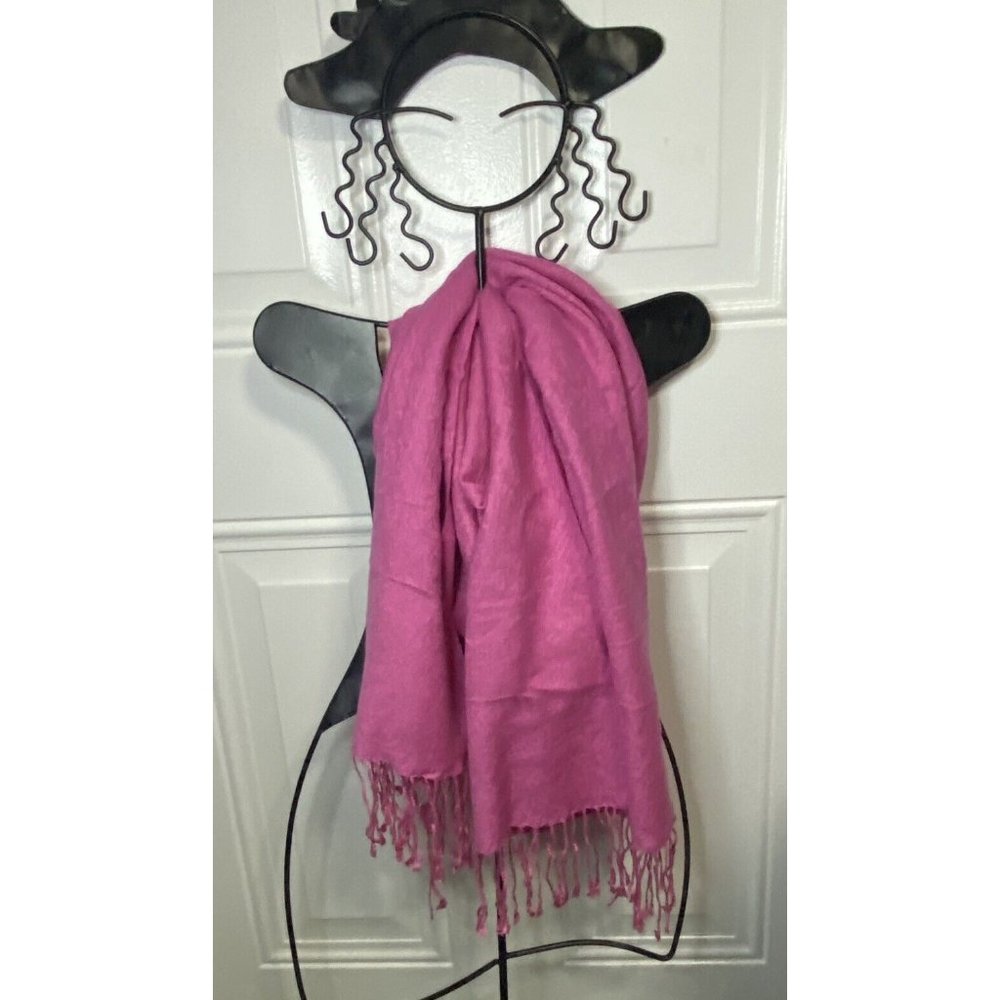 Old Navy Pink Paisley 19” X 72” Wool & Viscose Fringe Scarf Lightweight